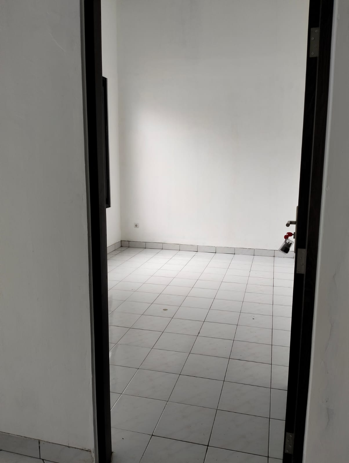 Rumah Disewakan di Taman Beverly Lippo Cikarang
